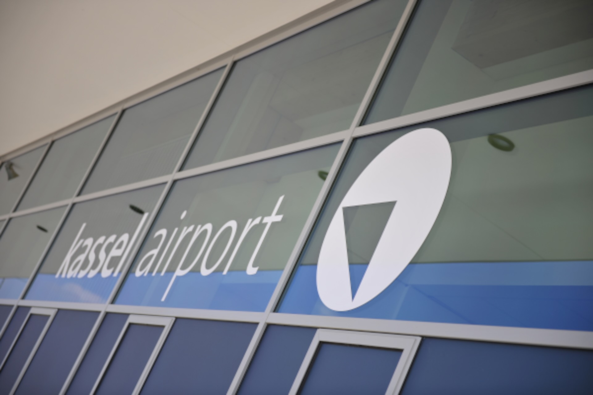 Flughafen Kassel Header