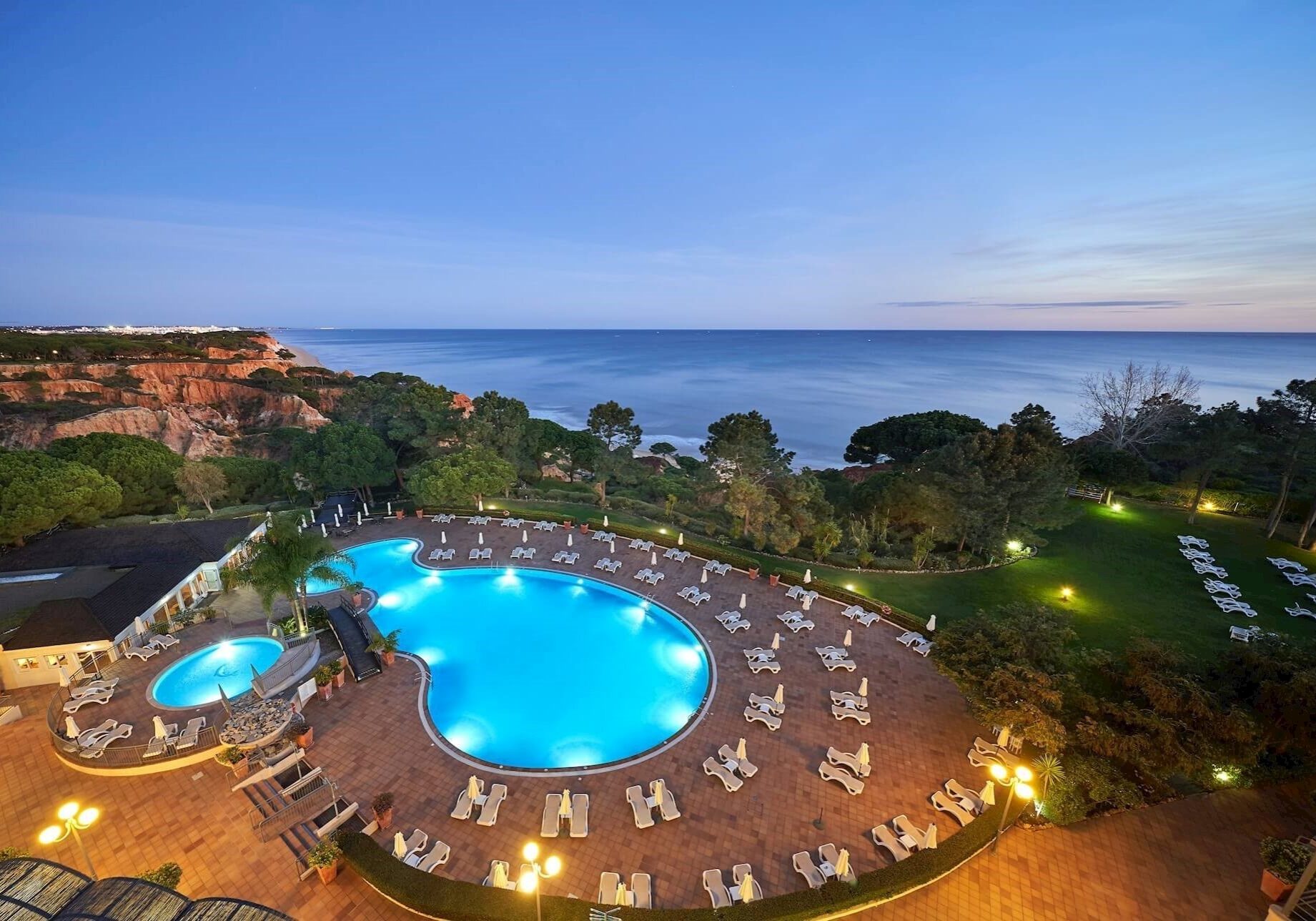 Hotel-Portobay-falesia-landscape