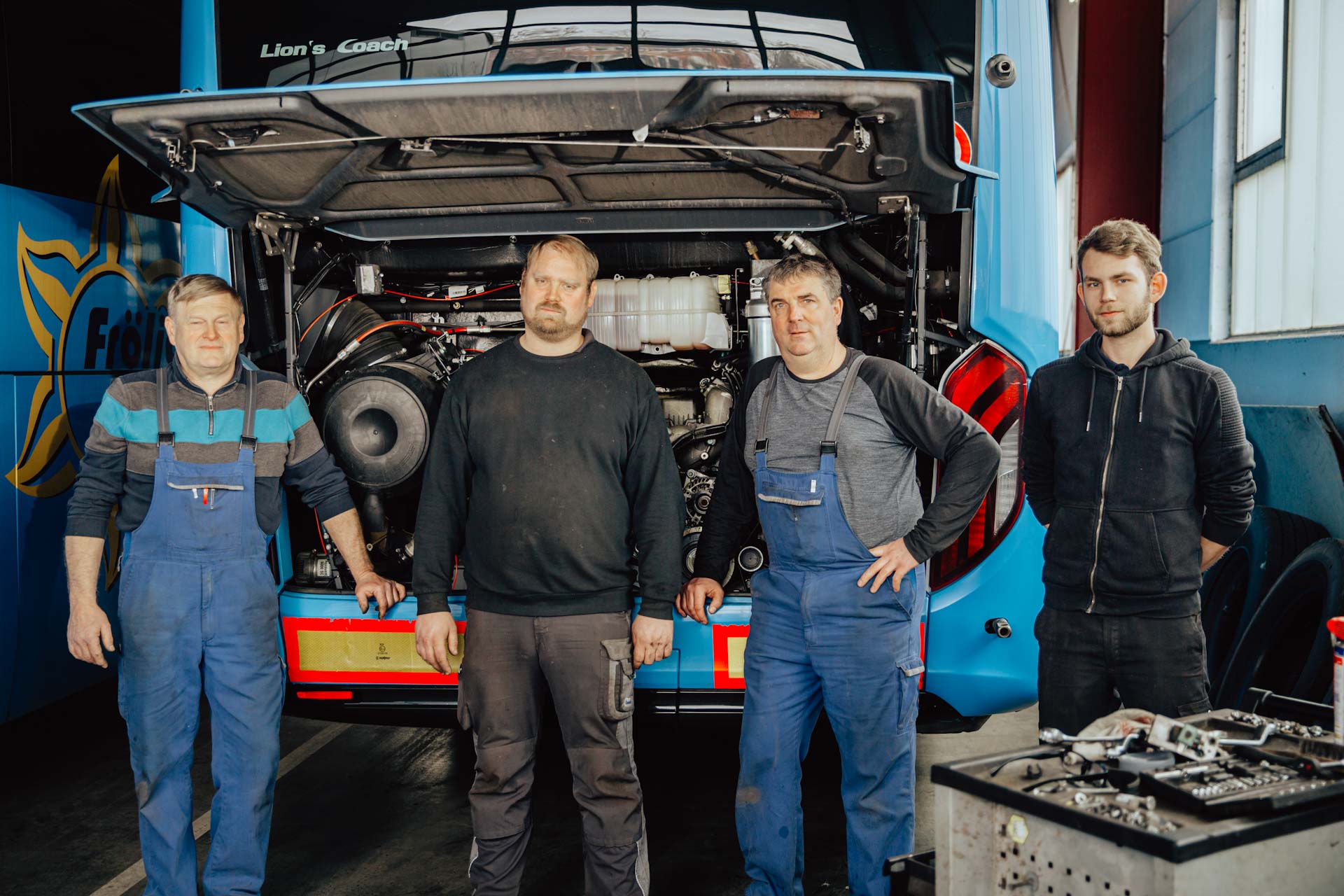 Werkstatt-Team-Eschwege_Frölich-Reisen_web