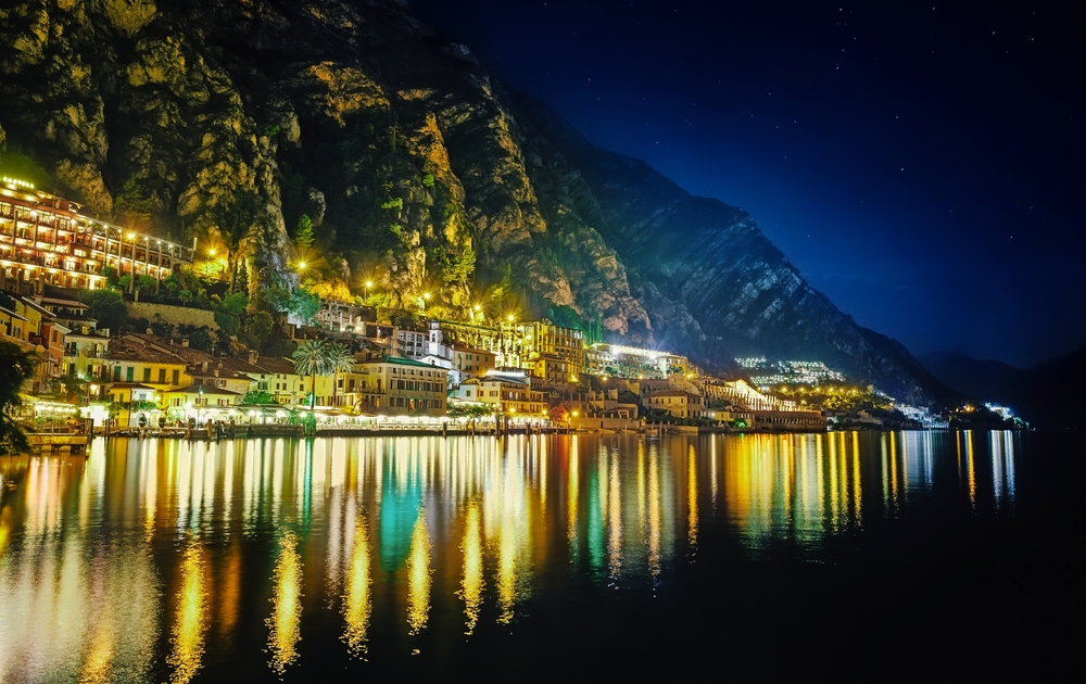 Limone sul Garda in der Lombardei am Gardasee, Italien