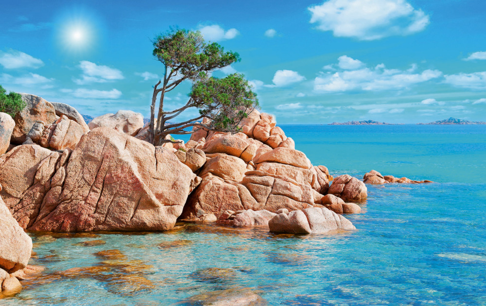 Spiaggia Capriccioli an der Costa Smeralda auf Sardinien, Italien