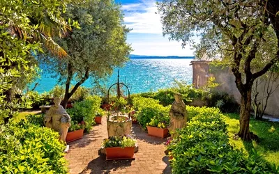 Sirmione in der Lombardei am Gardasee, Italien