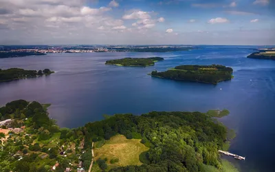 einsame verlassene Inseln auf der mecklenburgischen Seenplatte
