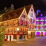 Weihnachtsmarkt in Colmar im Elsass, Frankreich