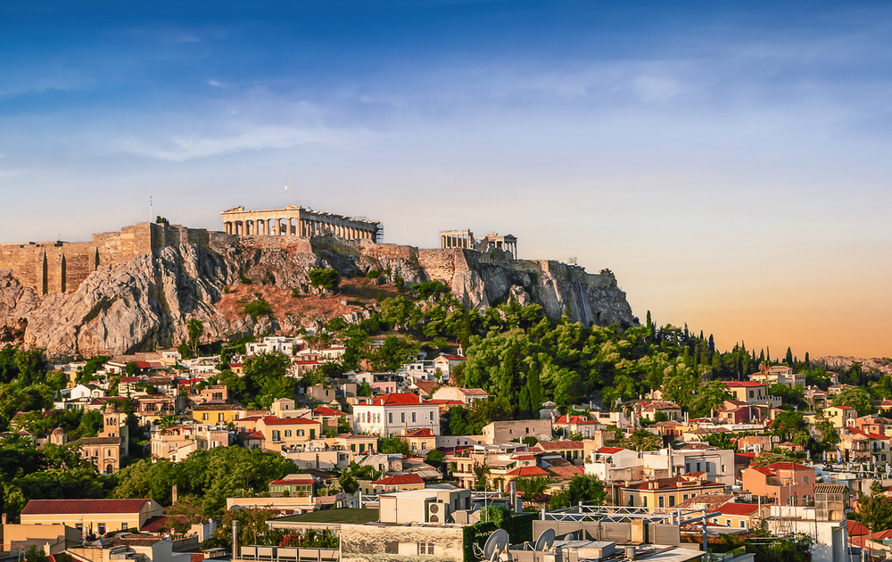 Sonnenuntergang über der Akropolis von Athen mit dem Parthenon, Griechenland