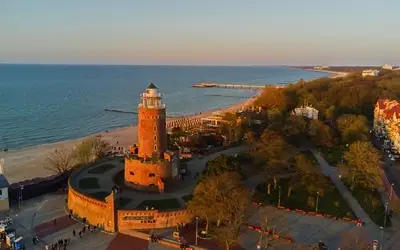 Hafen, Leuchtturm und Pier in Kolobrzeg